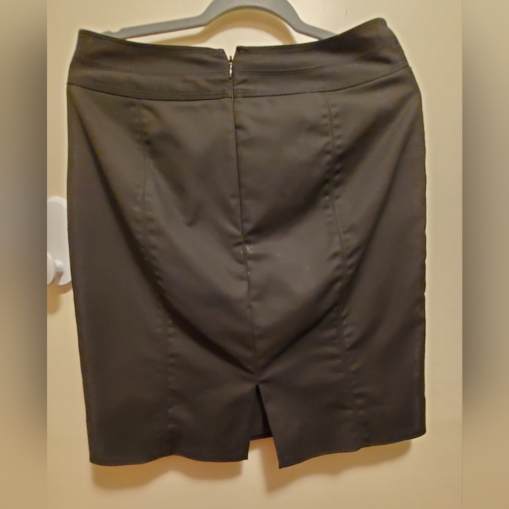 White House Black Market black Pencil Skirt - Picture 3 of 3